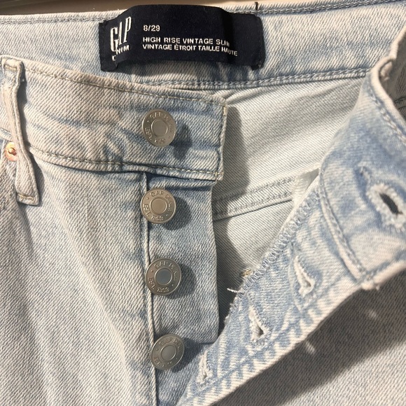 GAP High Rise Slim Light Naples No tags, but never worn. - Picture 2 of 9